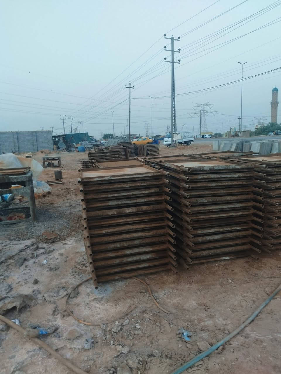 معمل شتايكر للبيع القوالب عدد 100
الحجم 80 ارتفاع 3/5 + هزاز +خباطه ام النص 

‏‪0782 354 1451‬‏ واتساب
