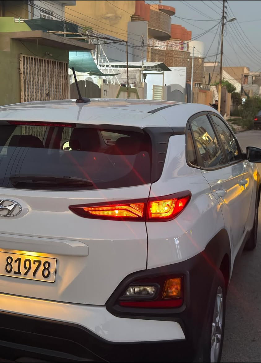 للبيع هيونداي كونا 2021                         Hyundai Kona 2021
تحويل مباشر . سيارة نظيفة ميحتاجلها دينار مصرف والكشنات مغلفه 
محرك 2000 دوش كير AT رقم اربيل. حادثها جهة جاملغ السايق ومبدل يعني قطعتين صبغ
المواصفات
. رادار امامي
. نظام الحفاظ على المسار 
.مثبت سرعه 
.شاشة تدعم ابل كاربلي واندرويد اوتو
.كاميرا خلفيه دوارة 
.وضعيات القيادة سبورت ونورمال
. نظام مراقبة ضغط الاطارات 
مكان الموصل . السعر 135 وبيها مجال
📞اتصال او واتساب [***********]
