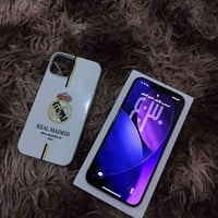 للبيع فقط آيفون 13 ذاكره 128 بطاريه 96 النظافه أمامكم الجهاز جديد مكفو...