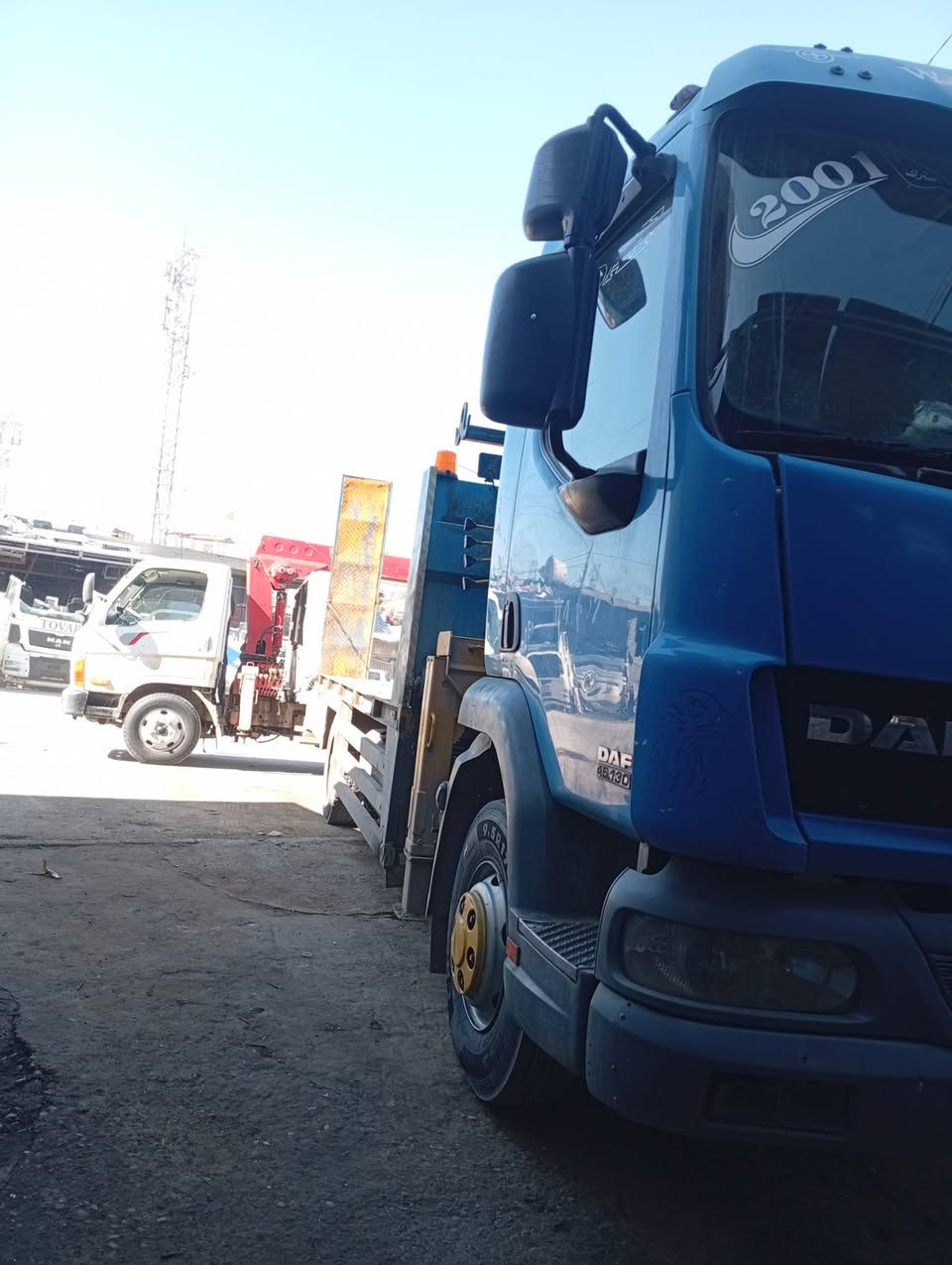 السلام عليكم داف 2001 كرين يونك 3 طن 2 سلايت  السياره كفااااله عامه رقم سليمانيه تحويل مباشر السعر 145 وبيه مجال ((***********)) عنوان السياره السليمانيه خاص ماجاوب
