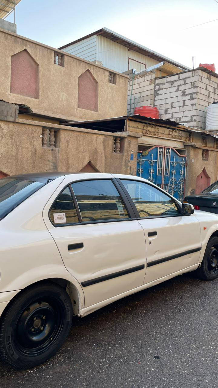 سمند 2013 للبيع
كير ومكينه خير من الله بيها باب مصلح وكصه بنيد 
السعر ٣٧ وبيها مجال للشراي 
***********
***********
