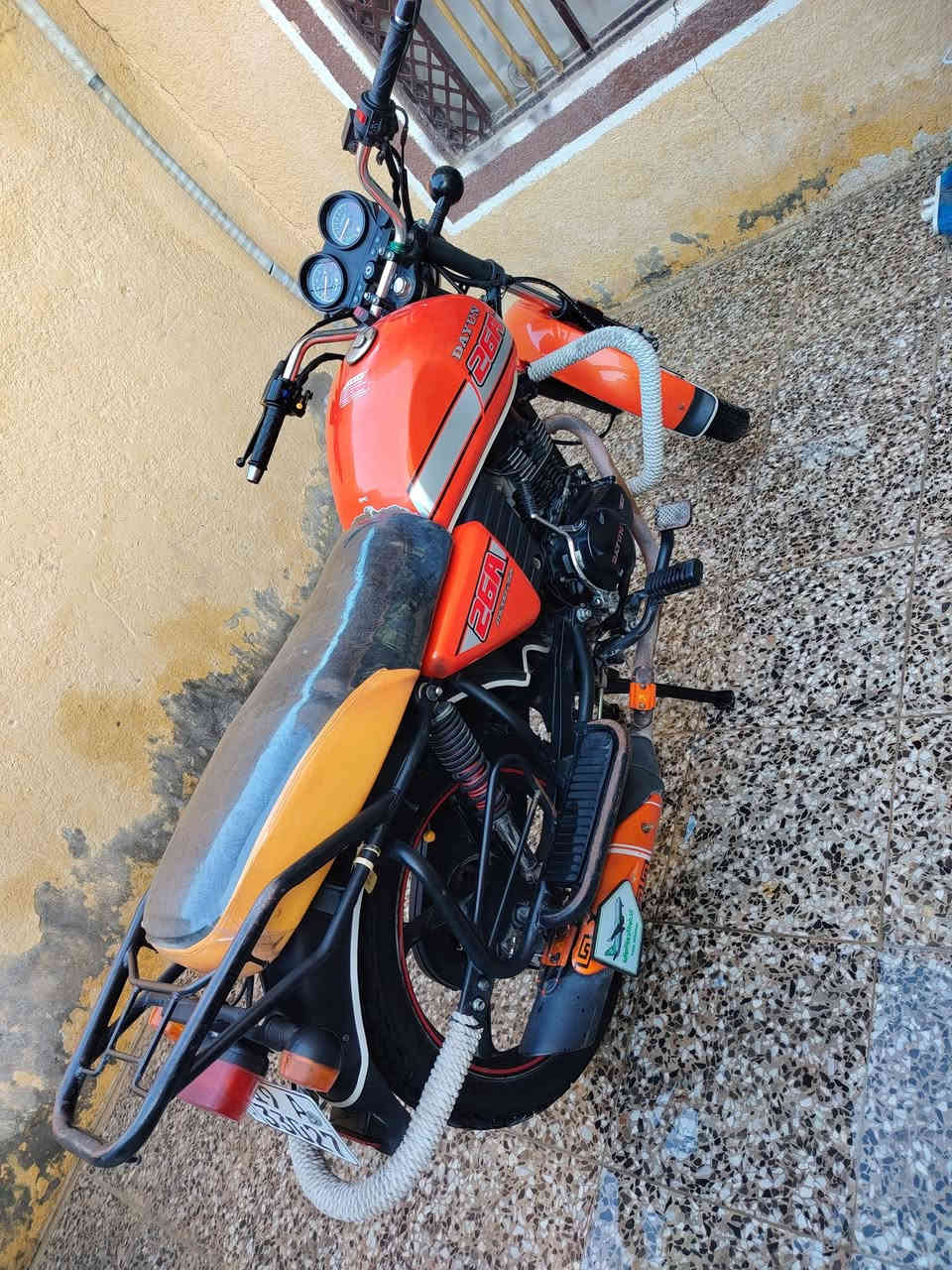 السلام عليكم من رخصت الادمن
للبيع دراجه دايون نفخ لون برتقالي مديل 2022 طالعه بل 23 رقم وسنويه مكفوله كفاله عامه مداور ثانيوم
محرك 200 cc السعر2250  مليونين وربع بيه مجال حك الجيه لمو شراي لي تعبني  لان الدراجه متعوب عليه ومال جناي  المكان كربلاء الحر الرقم *********** مامتواجد ع الفيس
