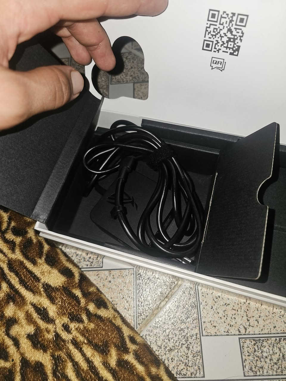 السلام عليكم أخي،
هل جهاز ROG Ally Z1 ما زال للبيع؟

الجهاز نظيف جدًا جدًا، ويعمل بشكل ممتاز، ولم يتم فتحه أو تصليحه من قبل.

السعر: 600,000 دينار عراقي.


**إذا كنت صاحب هذا الإعلان وتريد حذفه لأي سبب، رجاءا أرسل رسالة إلى الدعم الفني**