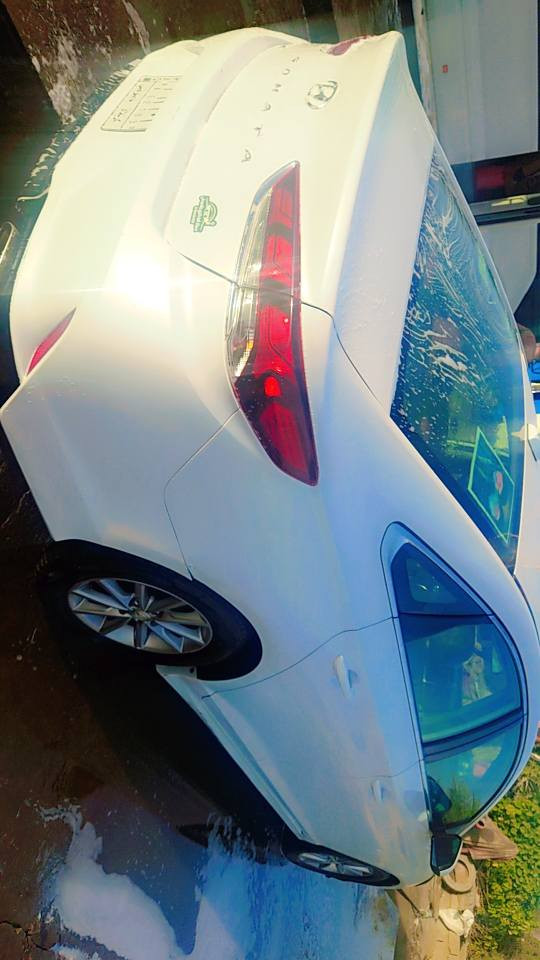 سوناتا 2019 وارد امريكي جاملق وبنيد 
بيع او مراوس بمحور أقل السعر 120 وبيها مجال 
مكينة 2400 
السيارة حاليا حرة رقم كربلاء وراعيها كربلاء 
وكالة باركود في القرنة القرنة, البصرة


**إذا كنت صاحب هذا الإعلان وتريد حذفه لأي سبب، رجاءا أرسل رسالة إلى الدعم الفني**