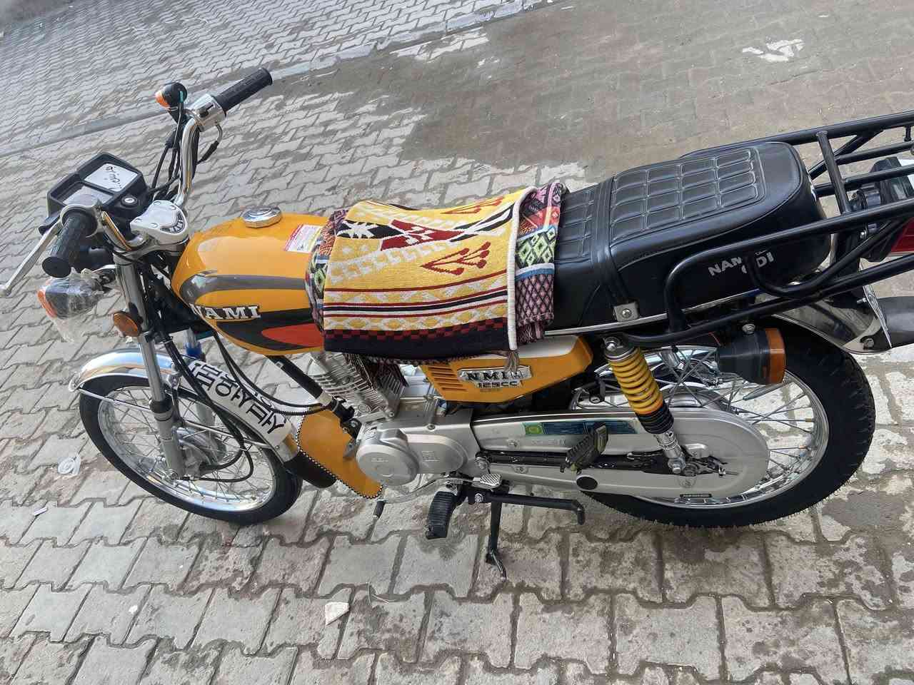 السلام عليكم..
نامة شلامجة موديل 22 طالعة بشهر 12 
اوراق اصولي 7 اوراق يعني كبل للترقيم 
الدراجه نضيفه كلش شوفة عينك
مكفولة شرط شلعة ومعدل 
مكاني كربلاء طويريج 
وهذا رقمي اتصل وبيك خير وتدلل 
***********
