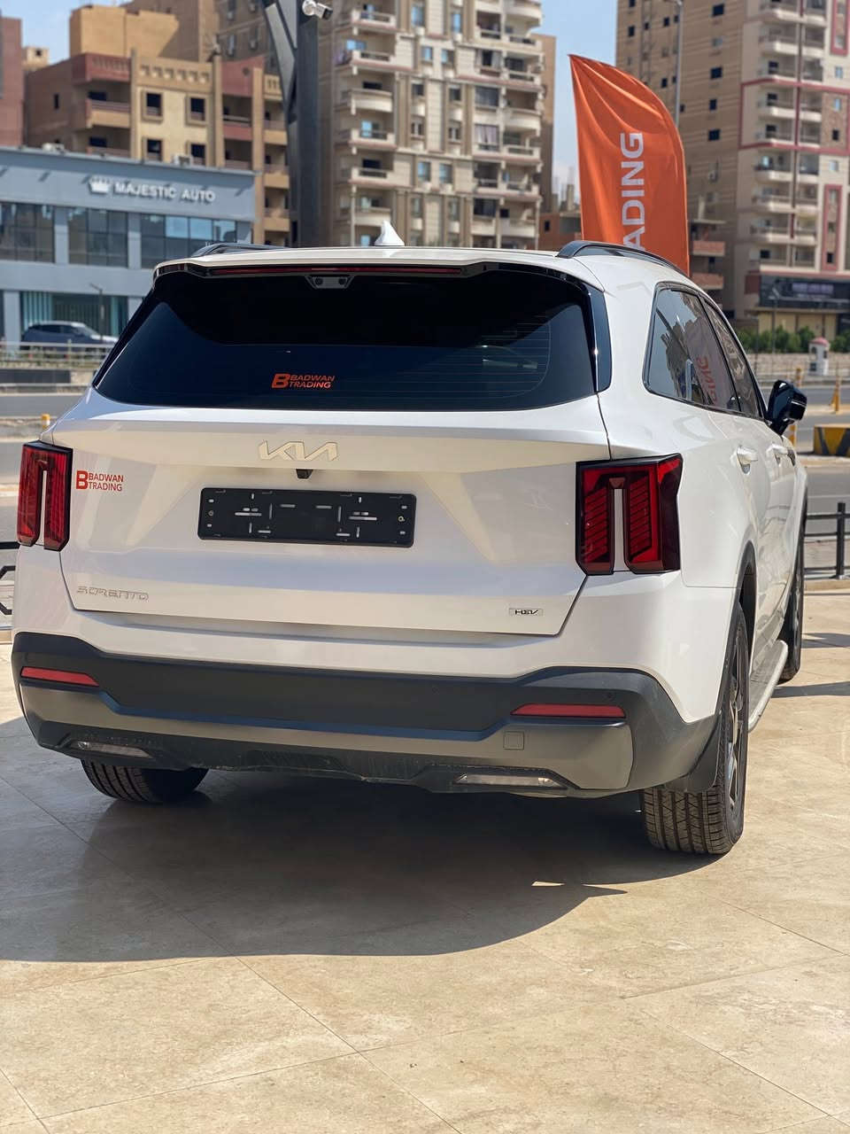 🔥 كيا سورينتو 2024 / 2025 / 2026 استيراد بجميع الفئات 🔥
لو بتدور على SUV فخمة تجمع بين القوة، التكنولوجيا، والراحة العائلية.. يبقى كيا سورينتو هي اختيارك المثالي! 😍

✅ متوفر جميع الفئات
✅ ألوان: أبيض - أسود - شامبين
✅ أقل سعر في مصر
✅ استلام فوري خلال نصف ساعة فقط
✅ إنهاء جميع الإجراءات بأسرع وقت

🚘 مواصفات كيا سورينتو:

✔️ تصميم خارجي فاخر وجريء مع إضاءة LED كاملة وشبكة أمامية عصرية مميزة. (kia.com.eg)

✔️ مقصورة واسعة 7 راكب بخامات فخمة وتشطيبات راقية تناسب العائلة والسفر. (kia.com.eg)

✔️ شاشتين بانوراما 12.3 بوصة للعدادات والنظام الترفيهي مع Apple CarPlay وAndroid Auto. (kia.com.eg)

✔️ فتحة سقف بانوراما كهربائية تضيف إحساس بالفخامة والرحابة. (kia.com.eg)

✔️ نظام صوت Bose عالي الجودة لتجربة صوتية استثنائية. (kia.com.eg)

✔️ مقاعد جلد فاخر مع ذاكرة وتسخين وتبريد بالمقاعد في الفئات العليا. (kia.com.eg)

✔️ ناقل حركة أوتوماتيك متطور واستجابة ممتازة على الطرق السريعة وفي السفر. (kia.com.eg)

✔️ أنظمة أمان متقدمة تشمل:
ABS – EBD – ESC – TPMS – حساسات أمامية وخلفية – كاميرات ومساعدات قيادة متطورة. (kia.com.eg)

✔️ مساحة شنطة ضخمة مناسبة للعائلات والسفر والرحلات الطويلة. (kia.com.eg)

🔥 كيا سورينتو… فخامة كورية بمستوى سيارات أعلى بكثير من فئتها!

📞 للتواصل والحجز والاستعلام:
01149200773

🚨 الكميات محدودة والاستلام فوري… احجز عربيتك قبل نفاد اللون أو الفئة المطلوبة.


**إذا كنت صاحب هذا الإعلان وتريد حذفه لأي سبب، رجاءا أرسل رسالة إلى الدعم الفني**