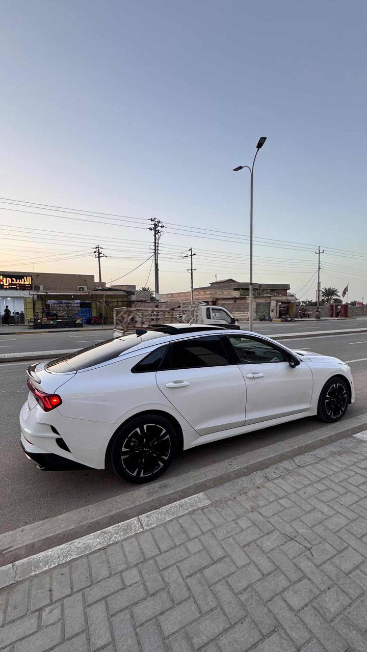 كي ٥ موديل ٢٣ ماشيه ٢٥ الف حادث جانبي  بصره حره باسمي ب١٧٠ وبيه مجال 

مكان السياره البصره 

***********
