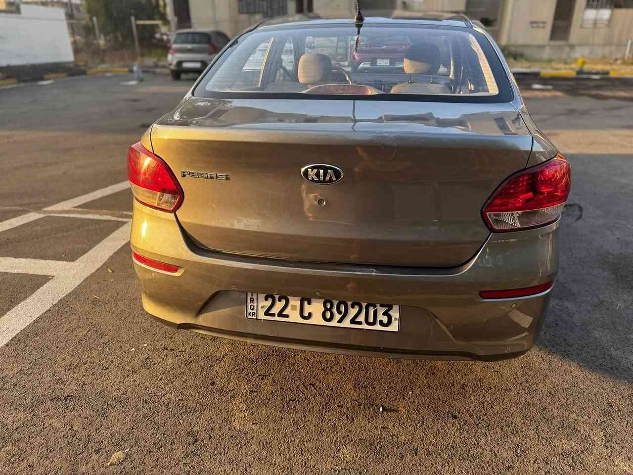 سلام عليكم  كيا بيجاس 2021 ماشية 65 الف خليجي كروز سرعه بيها بس جاملغ بارد باقي مكفول سعر 105 وبيها مجال بسيط مكان متواجد دولعي حي جهاد للاستفسار  ***********
