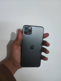 آيفون ١١ برو ماكس • ١٢٨ • مبدل شاشة