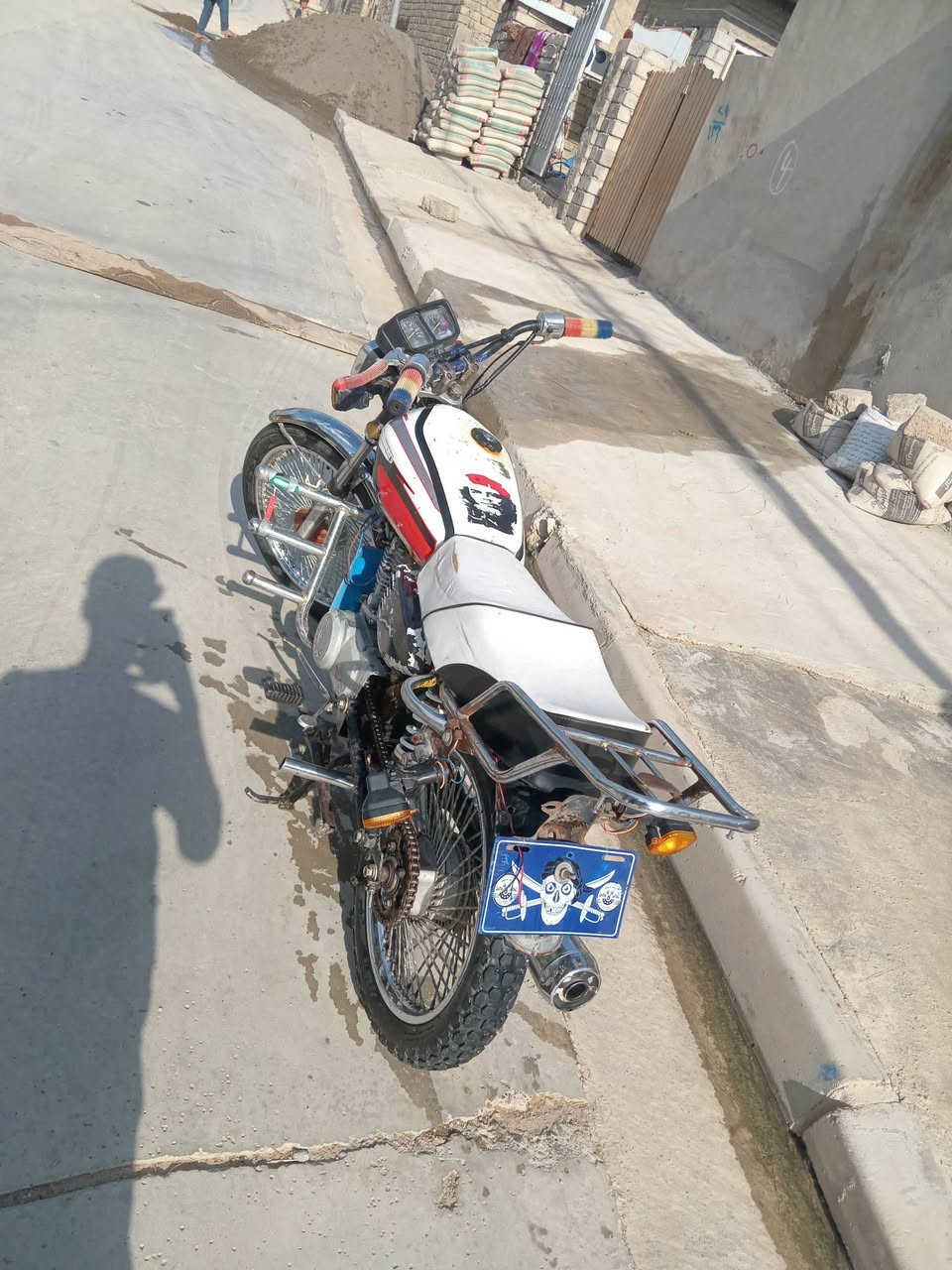 للبيع سعر 150 وبي مجال مكان مو سليمان الشراء يجي خاص وهذا رقمي بواتساب ***********
