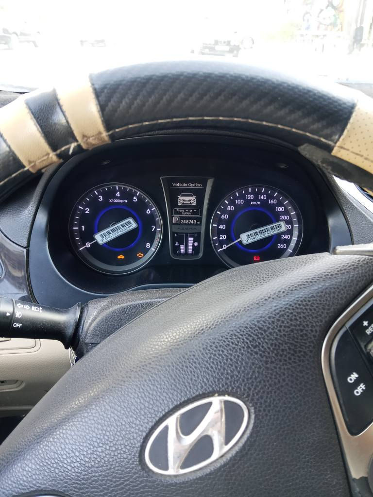 السلدم عليكم
ازيرا 2014 خليجيه مكينه 3ooo
رقم أربيل  الجديد  هزه جديده
كفاله كير محرك تبريد بلاد
كفاله بدي عدا باب سايق بيه ضربه تكتك
بصمه ابواب
برادات A
حساسات  خلفيه
 لايت زينون
لد داخلي
اشاير مري
كراسي كهرباء
وباقي الموصفات معروفه
مكاني البصرة التحسينية
السعر 120  وبيه مجال بسيط

*********** البصرة, العراق
