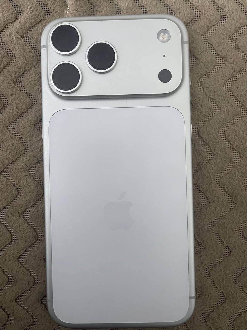 ايفون ١٧ برو ماكس ذاكره ۲٥٦ ايسم  عدد الدورات ٧٣
+964 773 572 7147


**إذا كنت صاحب هذا الإعلان وتريد حذفه لأي سبب، رجاءا أرسل رسالة إلى الدعم الفني**