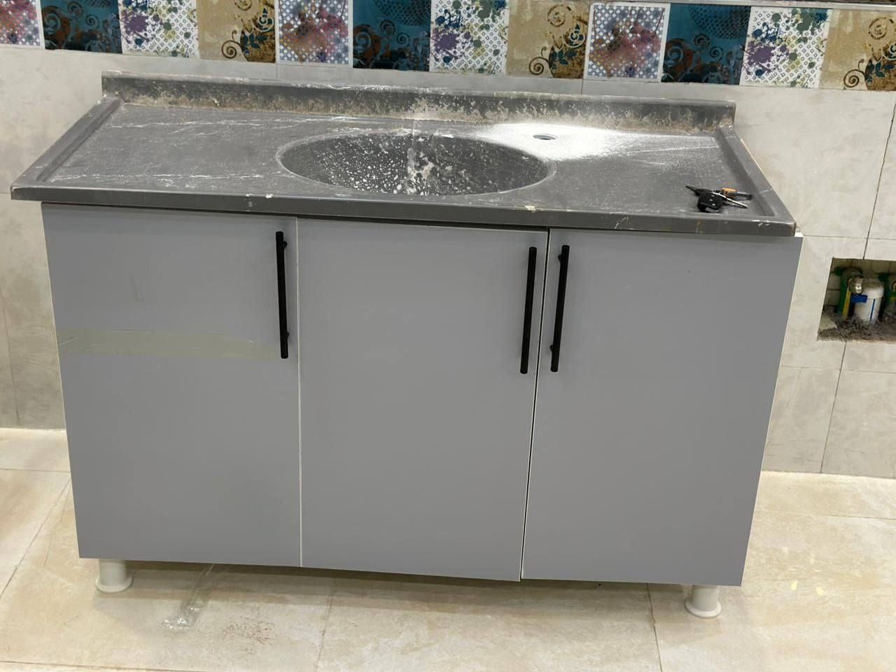 🔸 مترين أرضي وملحق مع 3 مجرات
🔸 سنك مرمر بطول 120 سم
 السعر: 320 ألف مع مجرات ✨


**إذا كنت صاحب هذا الإعلان وتريد حذفه لأي سبب، رجاءا أرسل رسالة إلى الدعم الفني**