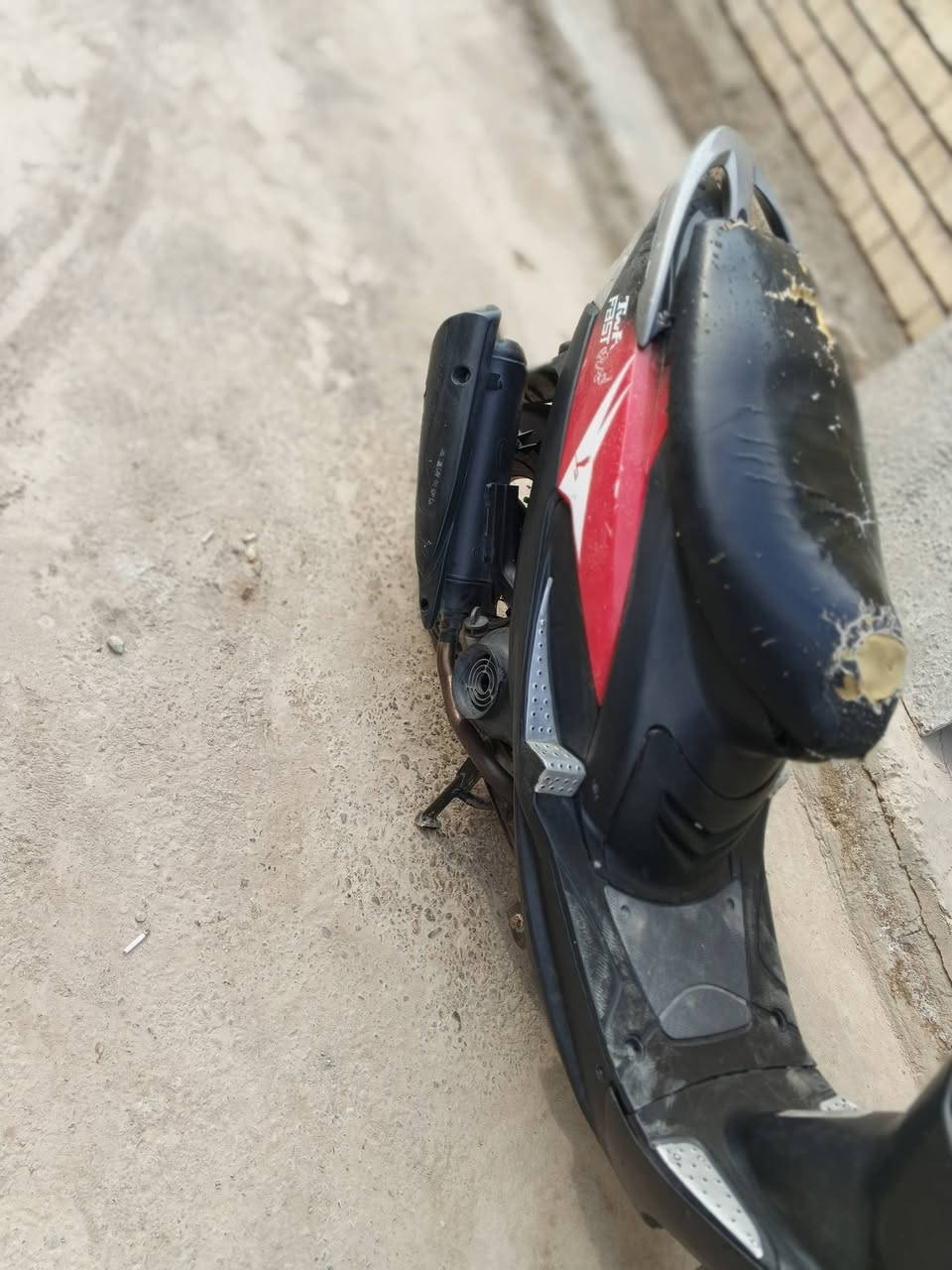 سلام عليكم دراجه ماكس عدله نضيفه حيل
متوازي وريد بيهه كله جديد دراجه من كلك نضيفه نضيفه تجي تفحص وتاخذه وتروح رقم *********** تصل وبيك خير وتدلل
