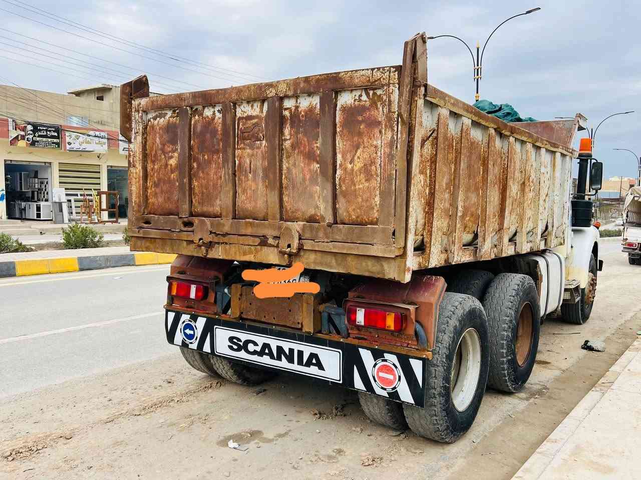 السلام عليكم سيارة 111 رقم نينوى انكليزي شرط التحويل مكينه كير معمر جديد تبريد باتريات جدد السعر ١١٥
***********
