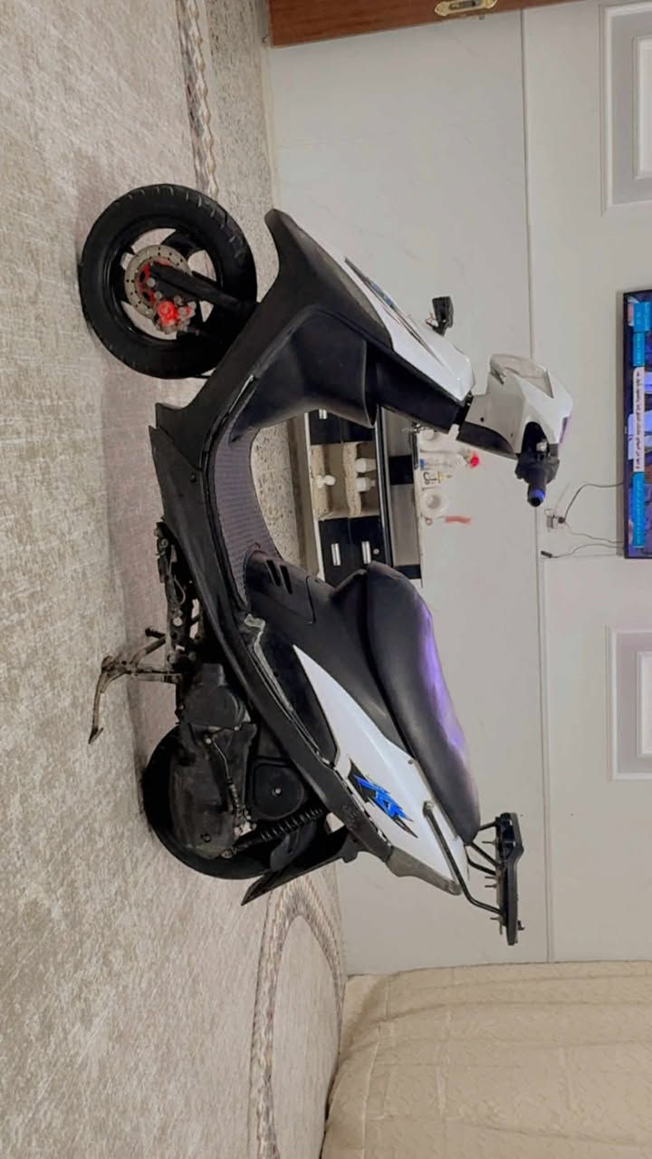 ماكس كفاله عامه 
مكينه ممفتوحه
مراوس بغير الماكس شعندك نزل وزني ادخلك خٍَــٌٍـّاص


**إذا كنت صاحب هذا الإعلان وتريد حذفه لأي سبب، رجاءا أرسل رسالة إلى الدعم الفني**