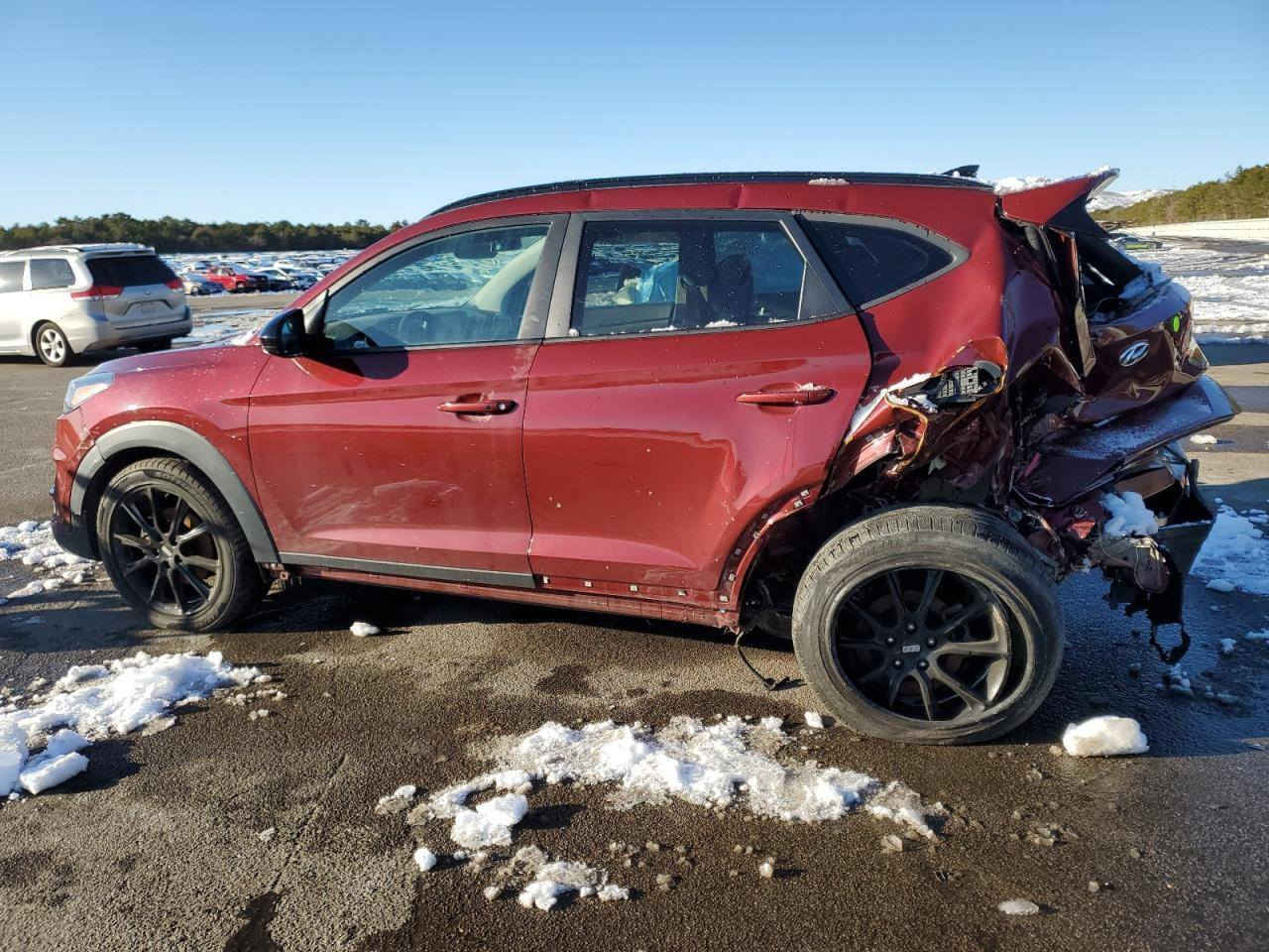 سلام عليكم
توسان 2020 وارد امريكي تتوفر قطع غيار السياره للستفسار ***********
