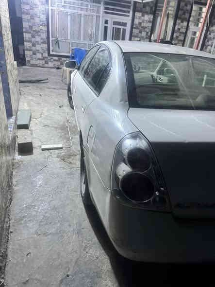 السلام عليكم نيسان التيما 2007 سويج جاهزه من كلشي  تريد تحول تريد وكاله بيع او مرارس سعر 45؟ وبيه مجال  وبيه مجال 
***********
