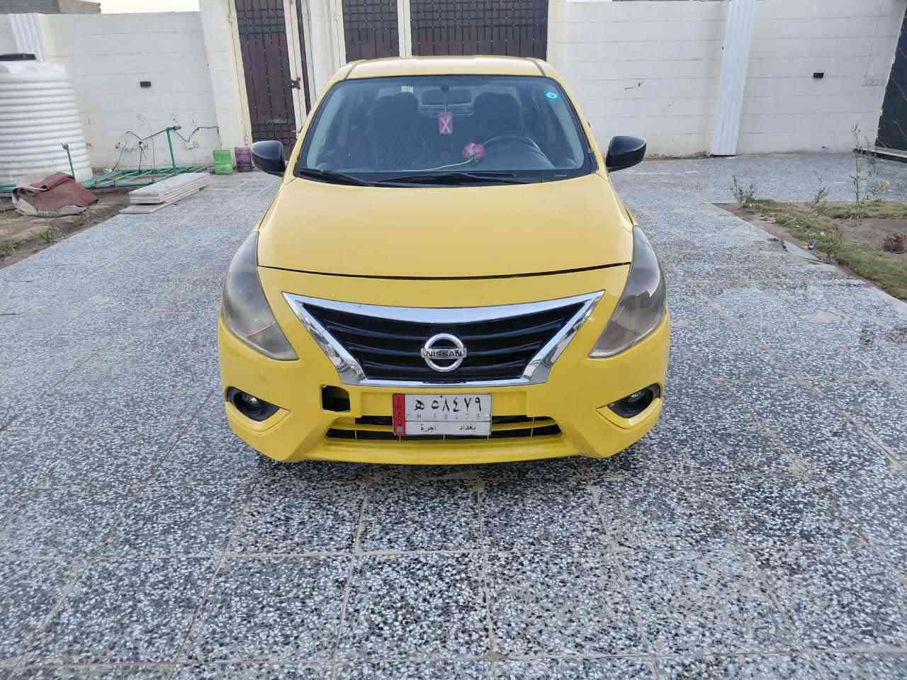 السلام عليكم نيسان للبيع موديل 2015رقم بغداد مشروع وطني بي مرور تداور سنويه ل 2029 وارد امريكي حادثها چاملغ وشويه بلبنيد بدون دواخل الباقي كفاله مكينه وكير وتبريد وحداديه وتخم تاير وكهربايات وشواصي ولغود وحوض مكفولات السياره جاهزه من كلشي السعر 75 وبيهه مجال حك الجيه الهاتف *********** مكاني كربلاء ما متواجد ع النت السياره احلى من الصور
