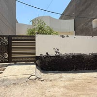 دار سكني • ٢٠٠م • قرب الجامعة