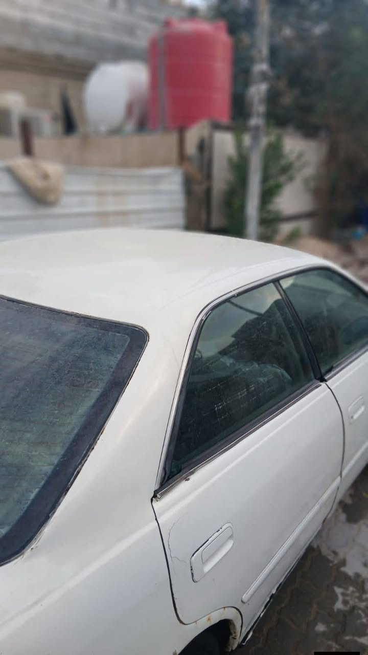 سلام عليكم
مارك 
موديل 2000
مكينه وكير  ففتي فيشه وحده
(محرك بي بكن ) ⚠️ 
ضفيره توني شديتها جديده ✅
لايتات زنون ⚪ (سنويه)2026 ✅تحويل ثاني يوم 
تخم ويل كب نضيف  
كهربائيات شغاله 
حداده 100/100
بدي شوف العين 
غرفتها نضيفه 
السعر 35بيها مجال 
العنوان البصرة الزبير 📍 
سياره مكفوله من النقل 
فقط (كصه جنطه) فقط
الرقم الهاتف ***********
مكلف بنشر مكلف بنشر
