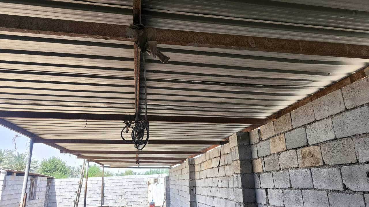 سقايف مستعملة
للبيع قياس 6*4
و١٢*٤ 
و٦*٥
للأستفسار الاتصال على الرقم
***********
المكان / الخالص قرية السندية
