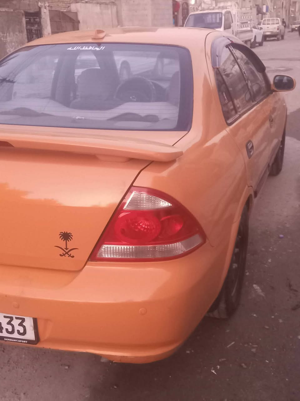 سلام عليكم نيسان للبيع موديل ٧ كفاله عامه لا ضربه لا تبديل تحويل مباشر شرط عقد مروري محرك كير صدرين تخم تأير جاهزه كهرباء عده لتبريد لكمريسر كلجه عاطل فول مواصفات سعر ٧٩ وبيها مجال شي بصيط للشراي عنوان بغداد حسينيه مال راشديه اتصال ***********
