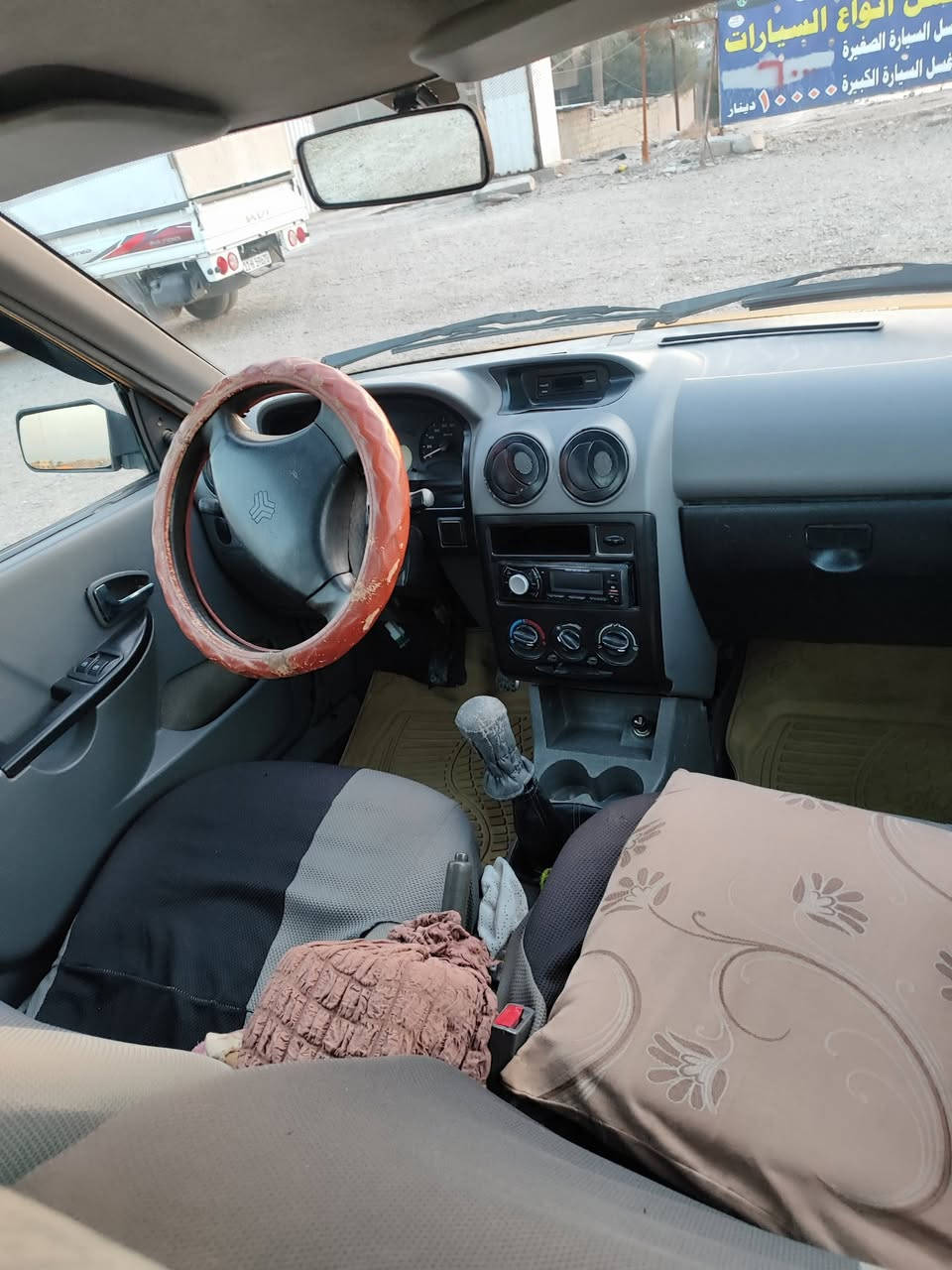 السلام عليكم
للبيع سايبا موديل ٢٠١٥ بسمي 
محرك وكير خير من الله غرفته حلوة تدفة تبريد مشط استير و بور استيرن واتر بم جديدة تخم تاير اخو الجديد مكاني بغداد ***********
