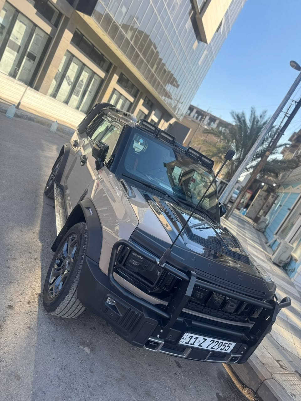 🚗 Jetour T2 2025 – فئة لاكجري
🔹 اللون: صحراوي (المطلوب)
🔹 الرقم: بغداد جديد
🔹 المواصفات: فول مواصفات

✨ الإضافات:
▪️ سيبايا
▪️ بلوجكترات
▪️ درج
▪️ بوكس جمجمة
▪️ بوكس علوي فوق السيبايا
▪️ درع أمامي
▪️ درع خلفي
▪️ خيمة بردة مع إنارتها
▪️ دواخل صاج كامل
▪️ أرضيات روز لاين
▪️ ساعة دشبول

⚙️ أنظمة وتجهيزات إضافية:
▪️ داش كام كامل مع كامرات أمامي وخلفي
▪️ نشرة دشبول أصلي
▪️ كت كامل أسود مكمل على السيارة
▪️ كماليات أوف رود كاملة

📍 حالة السيارة: جديدة جداً
📍 الممشى: 21,000 كم فقط (اخت الزيرو)

🛡️ ضمان هارلم: 10 سنوات
🛡️ كفالة عامة

📞 للاستفسار: ***********
📍 مكان السيارة: الأعظمية – بغداد
