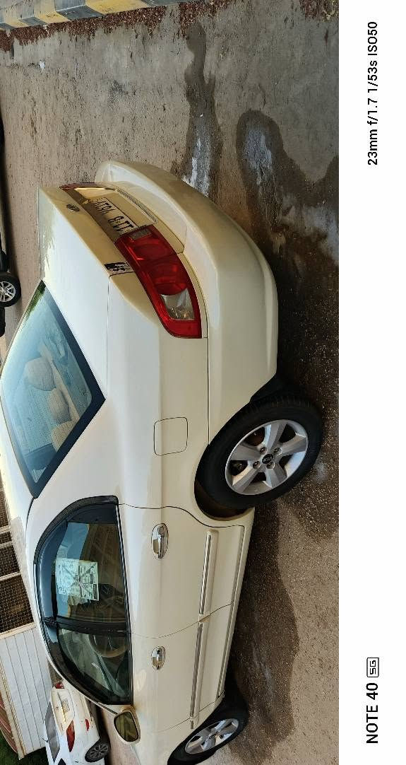 للبيع كيا اوبتمه موديل 2006 رقم بغداد بسمي وارد أمريكي حادثها خشم الجاملغ ومصلح نفسه بدون اي داخل شواصي ولغود وتكم مكفولات السياره مصبوغه صبغ حزام جديد جماليه السياره فول مواصفات فتحه وصاج وداخل عسلي كير اوتوماتيك سعرها 68 وبيه مجال قليل السياره بالحله بحي الزهراء يم جسر الام *********** حلة, بابل
