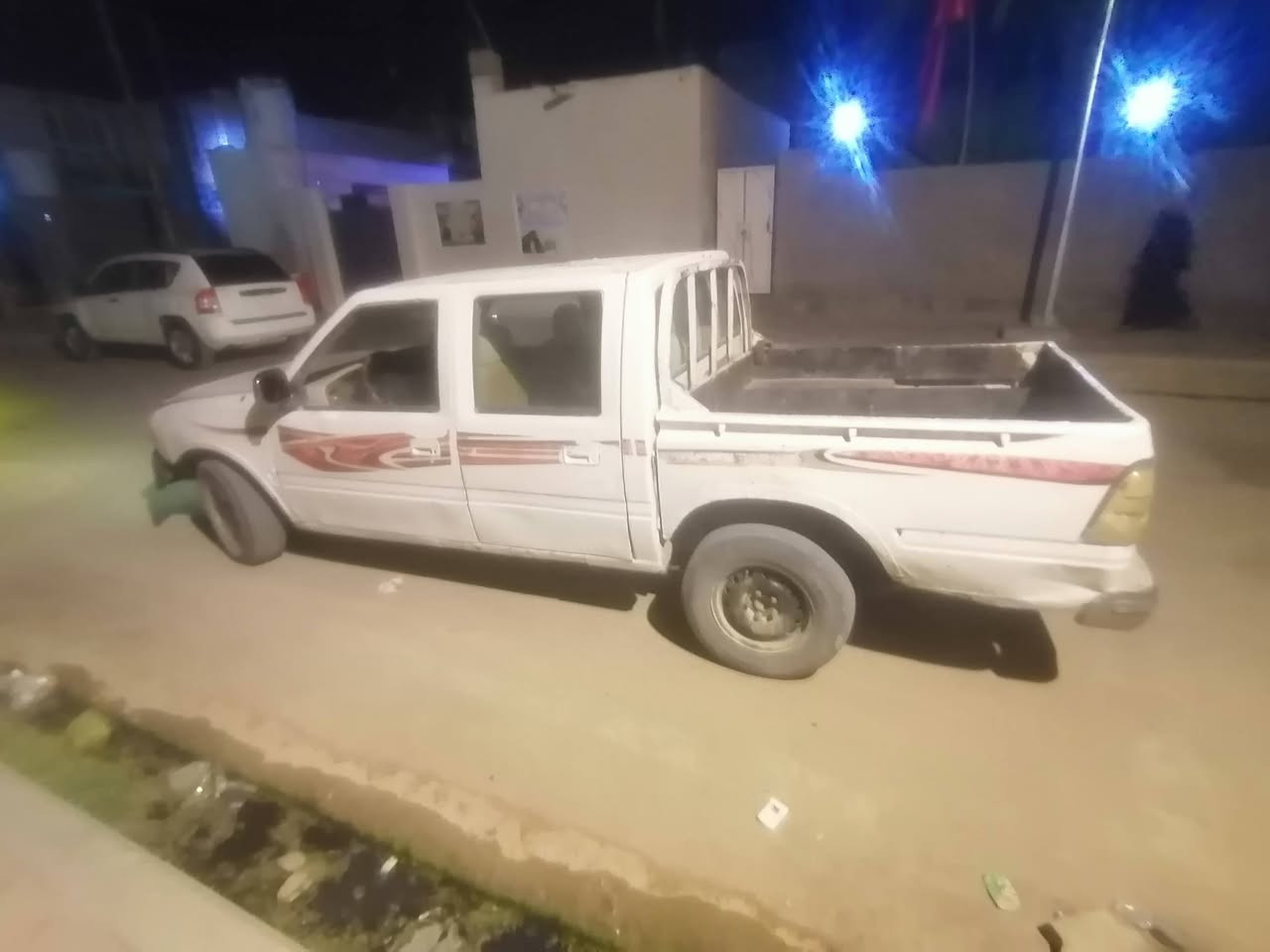 سيار كنوا مكفول كير ومحرك تصل ***********
