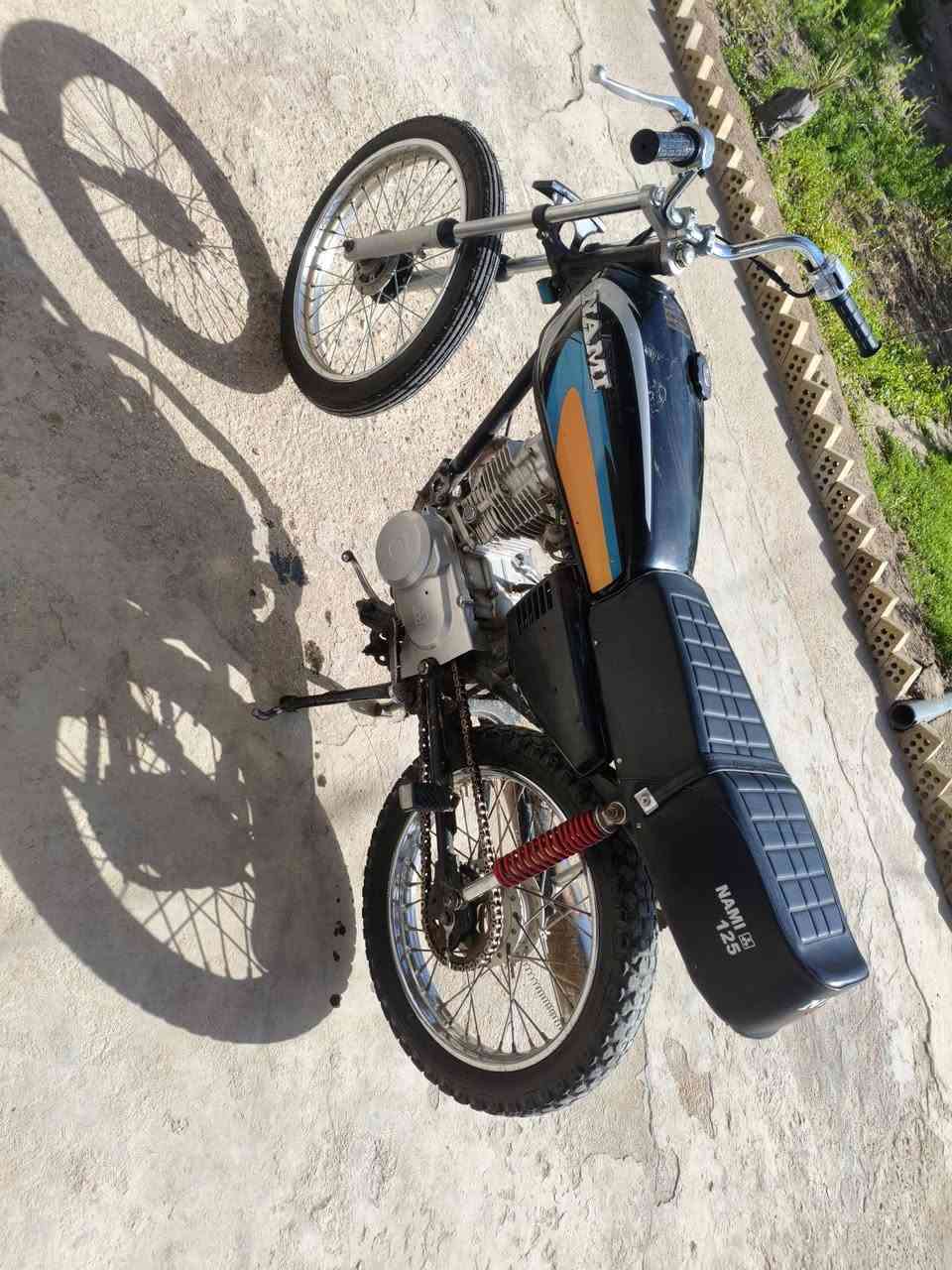 سلام عليكم شباب دراجه البيع نامه حلوه مرتبه المكان حله كفل  الرقم ***********
