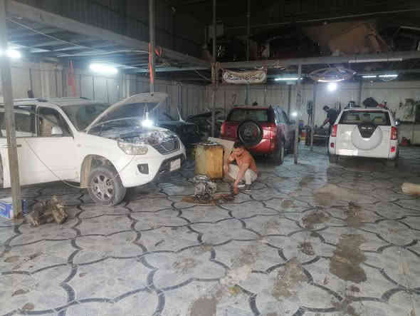 السلام عليكم 

الاخوه الاعزاء جانب من اعمال ورشتنا

١- تجفيت محرك ١٨٠٠ واعادته الى وضع الوكاله ستاندر العدد ٤
٢- استبدال سيت كلج عدد ١٢ وحسب العرض المقدم من قبلنا
٣- استبدال حداده وكاله عدد ٦ 
٤- صيانه كير تيكو ٥ عدد ٢ بعد التوقف عن العمل
٥- صيانه عامه للعديد من السيارات 
٦- فحص وبرمجه وصيانه العديد من المشاكل الكهربائيه

تقبلوا تحياتنا 
اخوكم حاتم ابو ايهم

***********
***********
بصره- نواب الضباط شارع السوق
