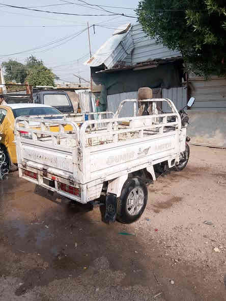 السلام عليكم ستوته صقر 2020 أوراق كامله مكينه حلوه السعر 900 العنوان بغداد حي العامل  *********** مو شراي ليكسر بيهه تحياتي للجميع والشراي يتصل
