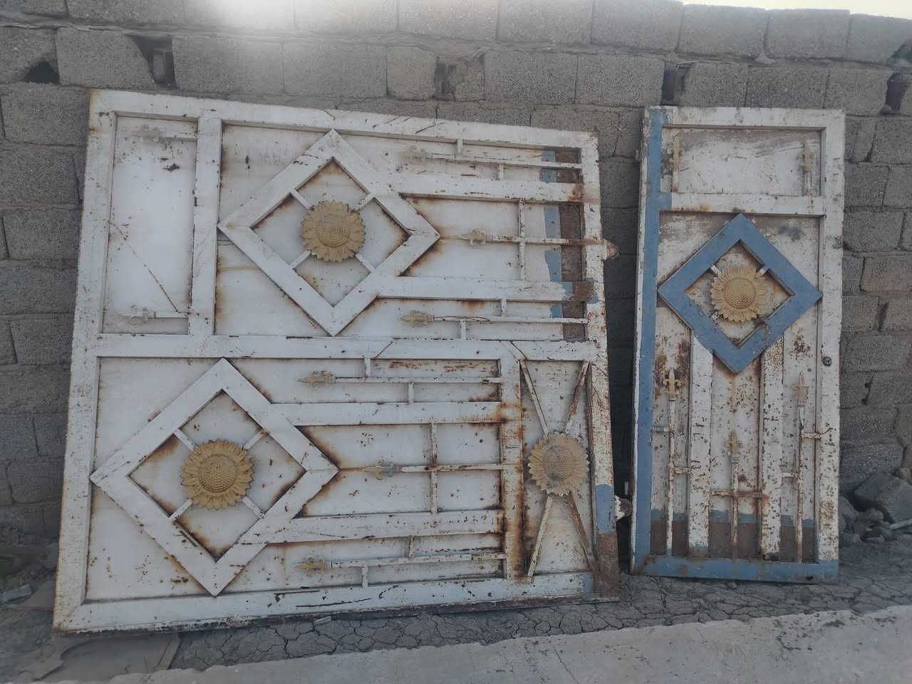 باب طلاكتين جديد لا خياس ولا زنجار حديد قديم

وباب سلايت شبابيك عدد ٤ ابو ٢ وابو ٣ 

شيلمان بلجيكي عدد ٦ طول ٤ متر


**إذا كنت صاحب هذا الإعلان وتريد حذفه لأي سبب، رجاءا أرسل رسالة إلى الدعم الفني**