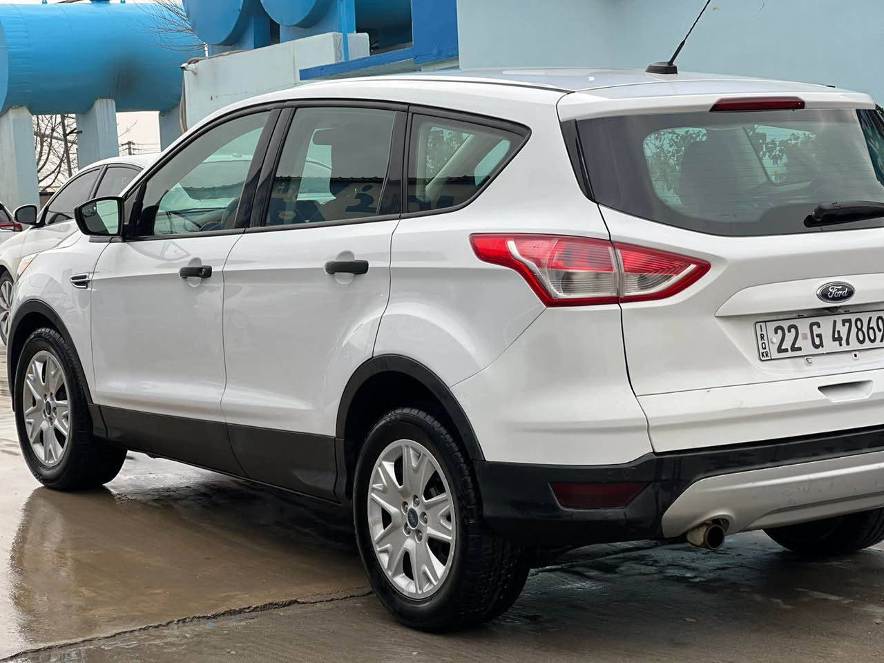 فۆرد ئیسکەیپ 2016 بۆ فرۆشتن دوو پارچەی بۆیاغە ئێرباگ بەس سوکان سیستەمە 131 هەزار رۆیشتوە سەیارەیەکی بێ عەیب و توند و تۆڵە مەکینە 2.5 تنفس طبیعیە واتە بێ تۆربۆ مەکینەیەکی بەقوەت و بەکێشی لەسەرە سەیارەیەکی خۆش دەستە گێر و مەکینەی زۆر هەرزانە لە بازار سعری ١١٢ وەرەقە و معامەلەیەکی برایانە سەنەوی تاکو 2029 نوێیە رەقەم تەلەفۆن 
0750 451 0698
0750 155 8297 أربيل, العراق
