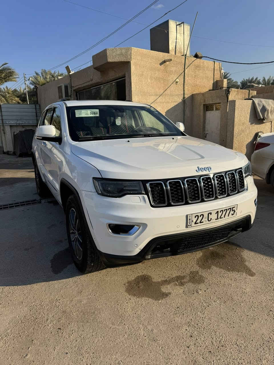 جيب لاريدو خليجي 2018   كفالة عامة
فول مواصفات لاريدو ماشية 79 الف 
 فتحة سقف سلايد
تشغيل عن بعد
شفتات ستيرن
كراسي جلد لونين بيجي 
كراسي الامامية كهرباء
تبريد منفصل قطعتين
زراك لايت
لايتات زنون
مكينه 6 سلندر 3600 
حساس امامي خلفي
توقف ذاتي خلفي
شاشة وكامرة دوارة خلفية
اشارة بالمراية
اوتو ستوب
لد نهاري
ويل حجم 20 وتخم تاير جديد
السيارة كلش حلوة وجاهزة مابيها نقص 
مكاني بغداد 

مكفولة من صبغ شخط رصعة تبديل 
فقط بارد بسيط جداً ممبين بلباب كد اصبعين 

السعر 275 ورقة  
مكاني صلاح الدين قضاء بلد ناحية يثرب 
رقم اربيل  

***********
