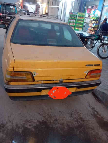 من رخصة الادمن السلام عليكم بيجو 405
مكينه لاطشه موديل 9 رقم نجف راعيها موجود 
السياره متروكه ويرادلها ترتيب مثل ما موضح بالصورة
كير مكفول كهربائيات كلها شغاله السعر 13 وبيه مجال قليل مكاني بابل محاويل ***********
