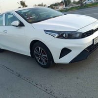 للبيع سيراتو 23 خليجي فول بغداد جاهزه بيها بارد بداير جاملق لورا بصيطه...