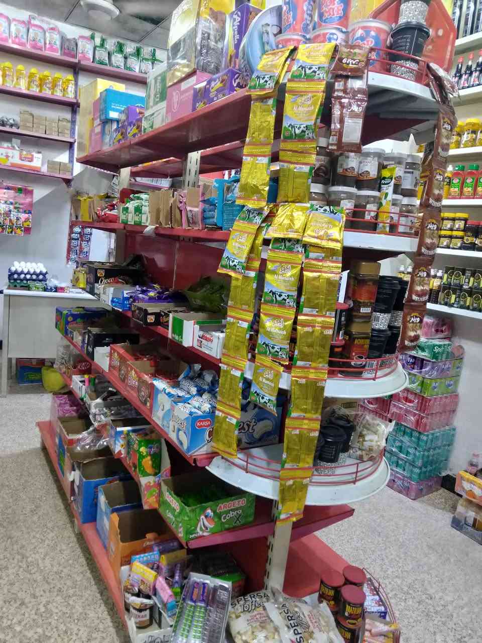 سلام عليكم اسواق للبيع
نزلت سيد جبار عشارع العام موقع تجاري

تحتوي على 3برادات عموديه

ومجمده طرح مال موطه 1

سفينه مال حلويات 1

رفوف جهازه عدد2

ميز كاشير 1 
محل دخله خير من الله 
سبب البيع عدم الفراغه
ايجاره ميتين 
السعر 6وبي مجال شي بصيط
باقي التفاصيل يتصل عله هذه الرقم 
***********
