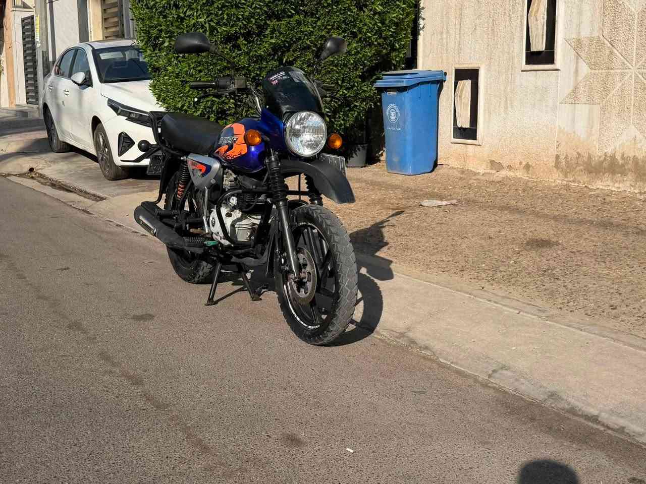 السلام عليكم بوكسر موديل 23 نزول 24 مرقم لوحه وسنويه إنكليزي ل2031 هزه جديده مكفوله كفاله عامه ماشيه 10 الالف مكاني الحريه
***********
