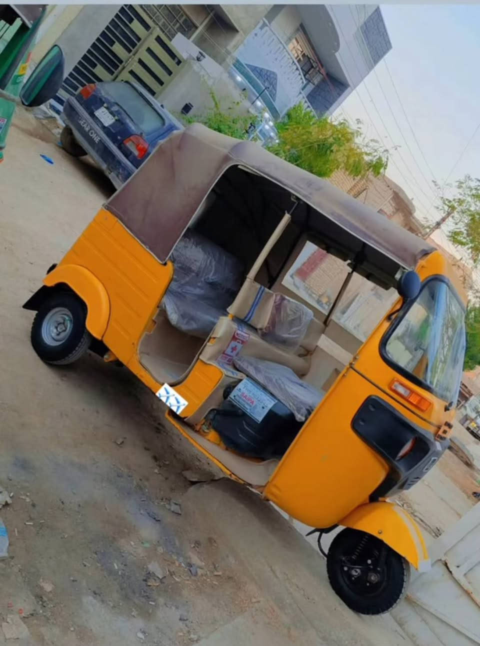 سلام عليكم تكتك 19 شهر 10 اوراق المصطفى كامله كلشي بيه جديد تخم تاير جبلي تراي مال زيرو معمره كله فقط كشر بيه ملاحضات سعر 4800 بيه مجال عنوان بغداد مرور الحسنيه ***********
