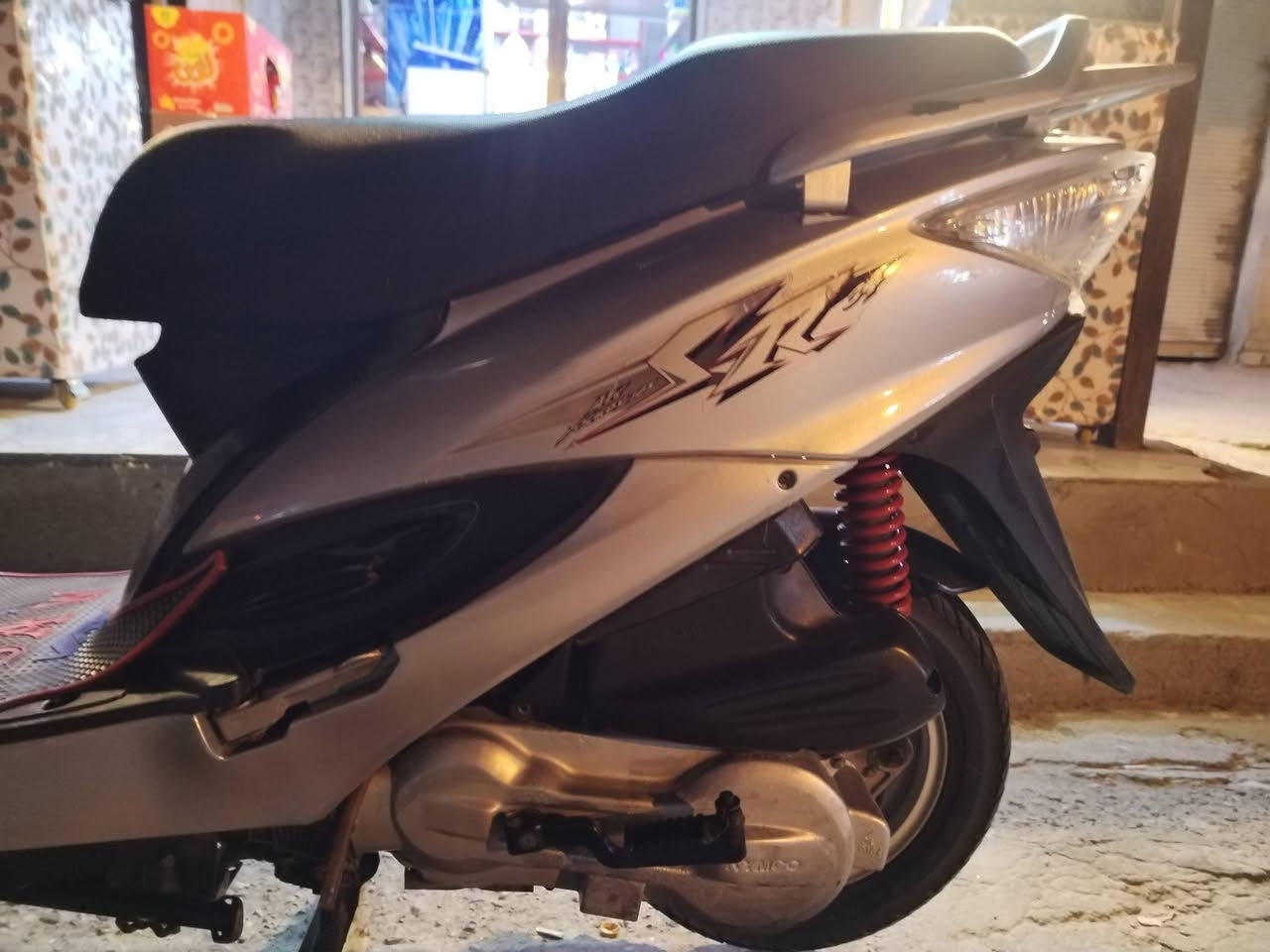 السلام عليكم
دراجه جي فور مكفوله من كلشي.. الناصريه مركز 

*********** واتساب واتصال
