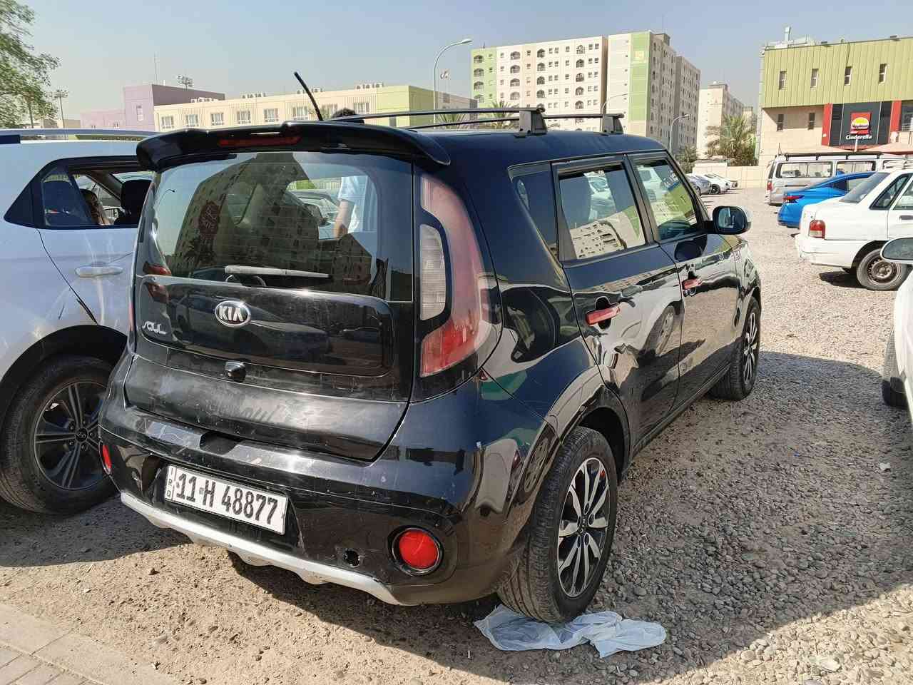 السلام عليكم
كيا صول موديل ٢٠١٦ بسمي رقم بغداد مميز 
ماشيه ٨٧ محرك ١٦٠٠ جي دي لايت زنون كامره حجم كبير 
سيارة جاهزة من كل النواحي ما بيها أي نقص 
السعر ٩٥ عنوان بغداد *********** اتصل
