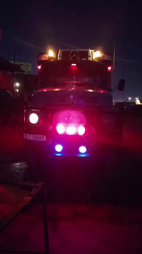 سلام عليكم قجم البيع رقم بغداد، نكليزي شرط مداور   شاصي مكفول تك  اصل ماملعوب بيه  خام،، قماره  بيه بخات صبغ محرك جديد لا تبخير ولا تنقيص كير 25 جديد
(***********.) ***********
