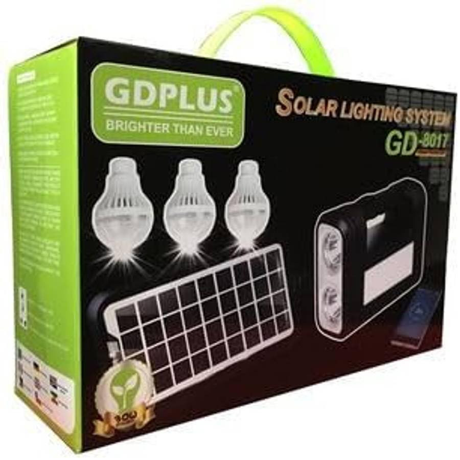 نظام الإضاءة الشمسية GDPLUS هو جهاز محمول ومتكامل مصمم لتوفير الطاقة والإضاءة في المناطق التي تفتقر للكهرباء أو أثناء التخييم والرحلات الخارجية. 

الميزات والمواصفات الرئيسية:
الإضاءة: يتضمن النظام عادةً 3 مصابيح LED ساطعة ومنفصلة، يمكن توزيعها في أماكن مختلفة
.
الشحن: يدعم ثلاثة أوضاع للشحن تشمل لوح الطاقة الشمسية المرفق (بقدرة 3 واط تقريباً)، أو شاحن تيار متردد (AC)، أو تيار مستمر (DC 9V).

البطارية: يحتوي على بطارية مدمجة قابلة لإعادة الشحن (مثل 6V 4AH في بعض الموديلات)، وتوفر الإضاءة المستمرة لمدة تتراوح بين 12 إلى 30 ساعة حسب عدد المصابيح المستخدمة.


**إذا كنت صاحب هذا الإعلان وتريد حذفه لأي سبب، رجاءا أرسل رسالة إلى الدعم الفني**