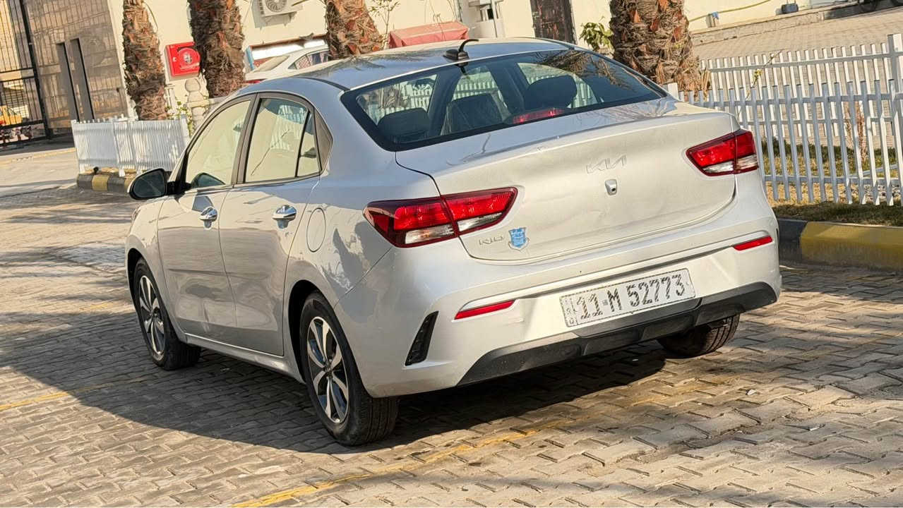 كيا ريو ٢٠٢٢ للبيع السعر ١٠٧ ورقه قفل قفل وارد امريكي حادث امامي ٣ قطع صبغ فقط ماشيه ١٦ الف سياره جاهزه وجديده من كلشي بصمه وشاشه جبيره رقم بغداد الجديد تحويل مباشر مكاني بغداد العامريه *********** بغداد, العراق
