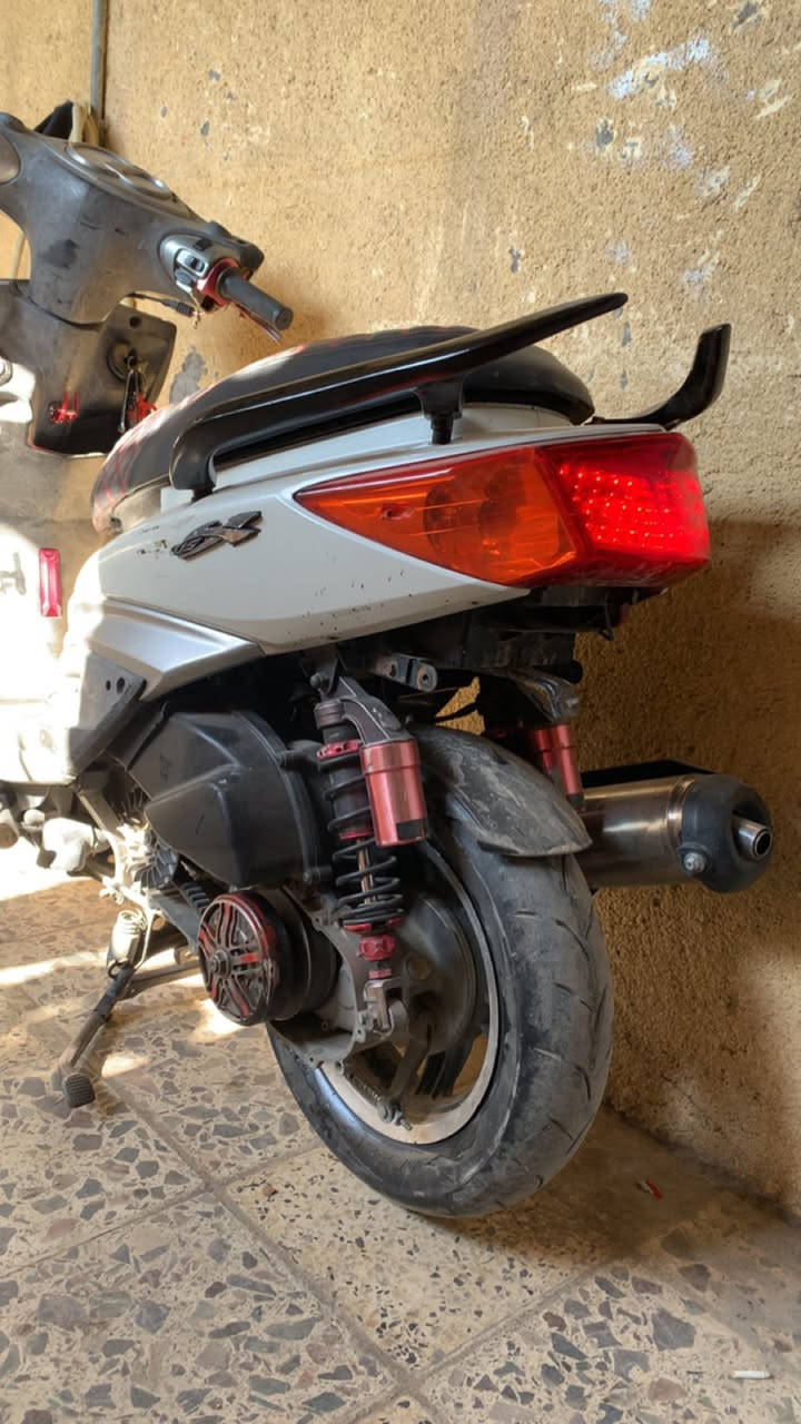 سكنس فحل كابريتر عكس مكينه جبيره تشك الكاع كور رياضي TM وبيها غراض كلش هواي لدراجه نكره بكل وقت و مناقصها شي سعرها قفل 850 سبب لبيع ممحتاجها *********** ماعندي واتساب موجود ع لخط مكاني بغداد
