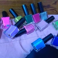 تصفية محل • عطورات • مكياج