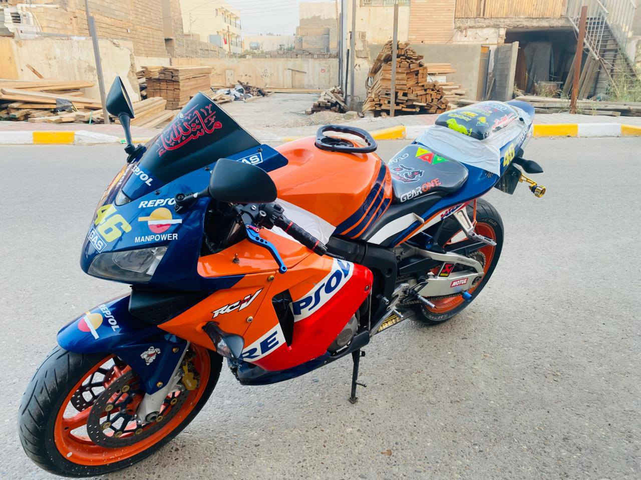 سلام عليكم للبيع ار ار محرك 600 دراجه حلوه السعر 25 وبيهة مجال غليل راعيهة بل رمادي اني مكلف بل نشر هاذه رقمي للاستفسار *********** رجائن الي مو شراي لا يتصل ولا يراسني
